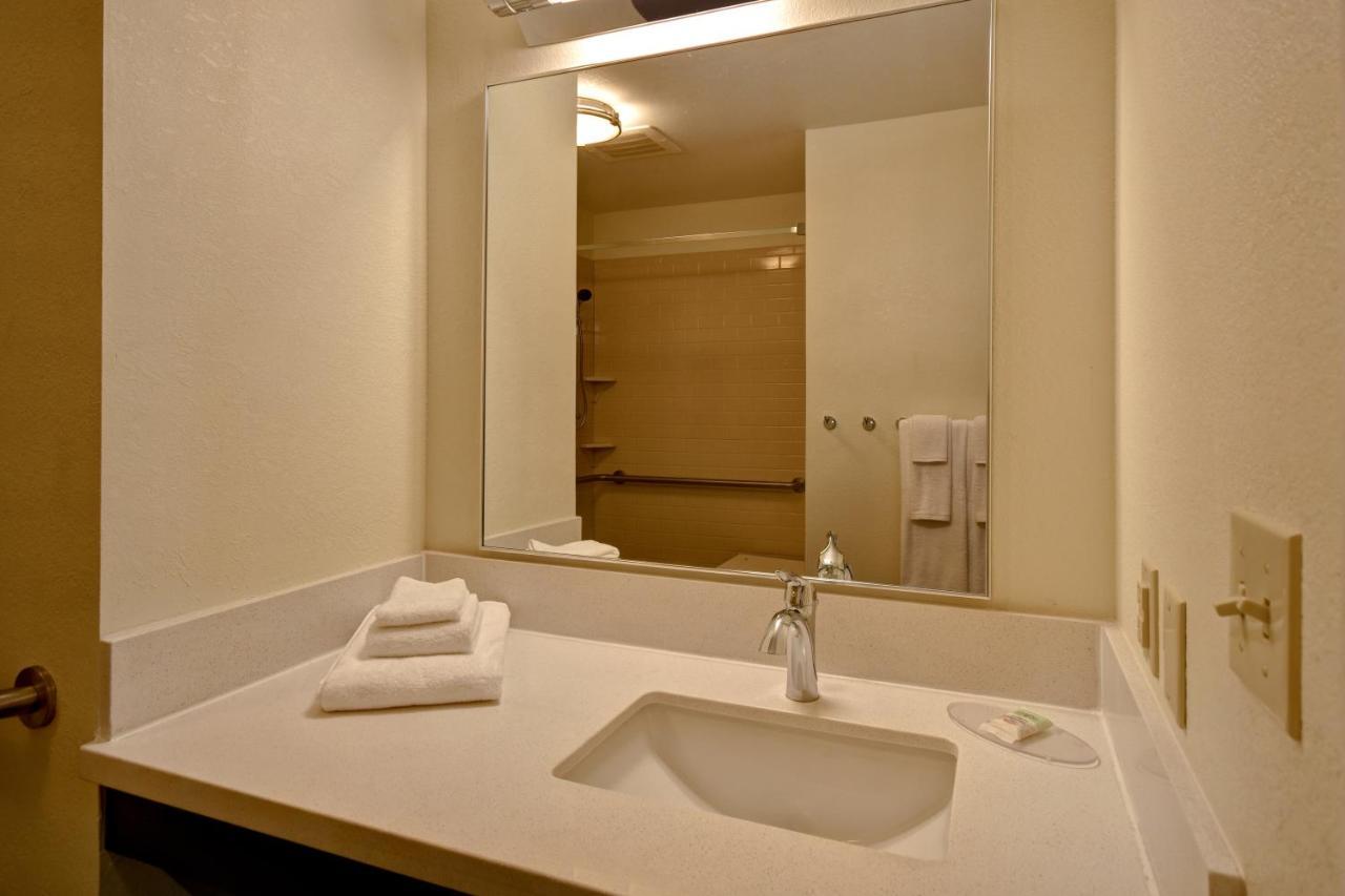 Candlewood Suites Carrollton By Ihg Exterior foto